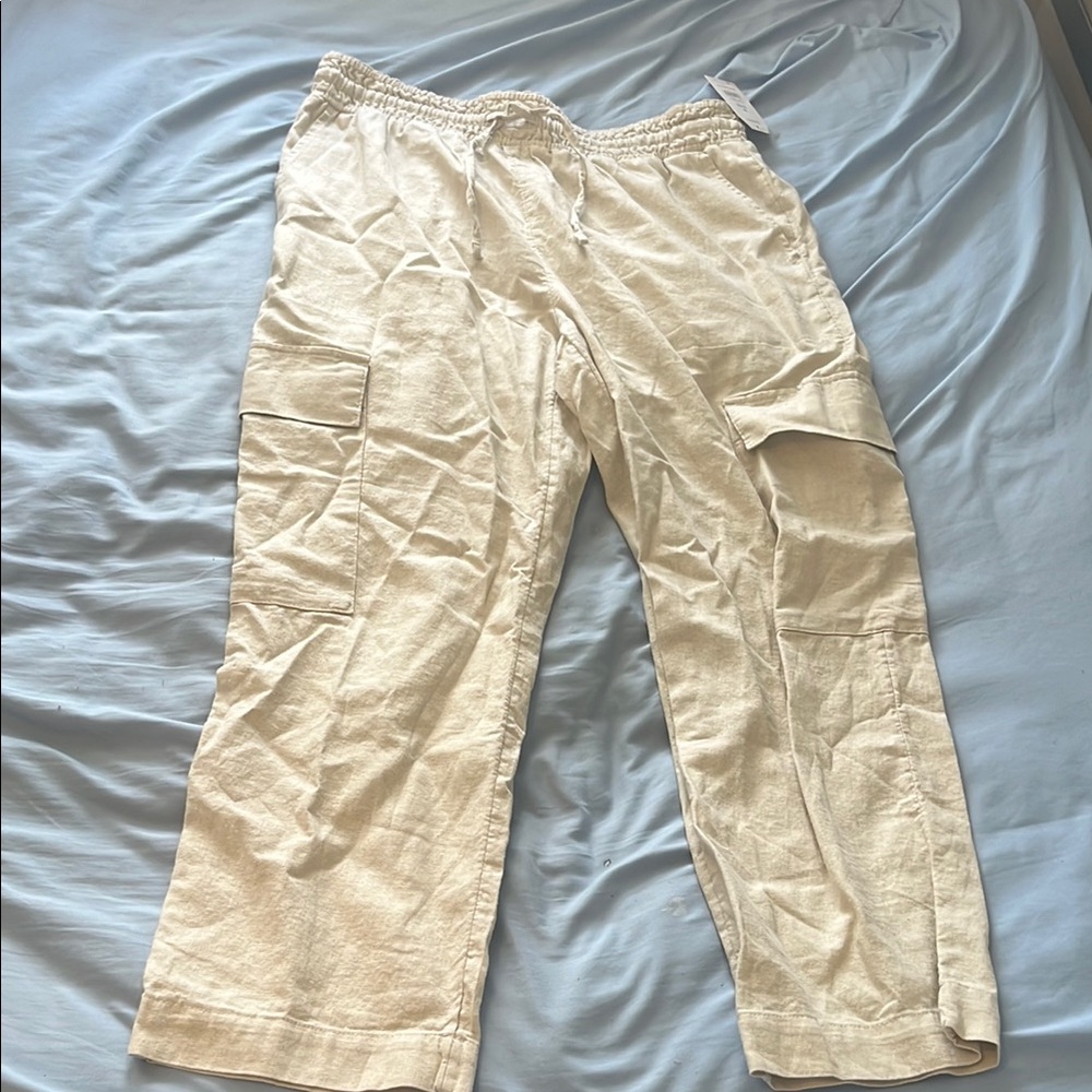 Time and Tru Cream Straight Leg Pants